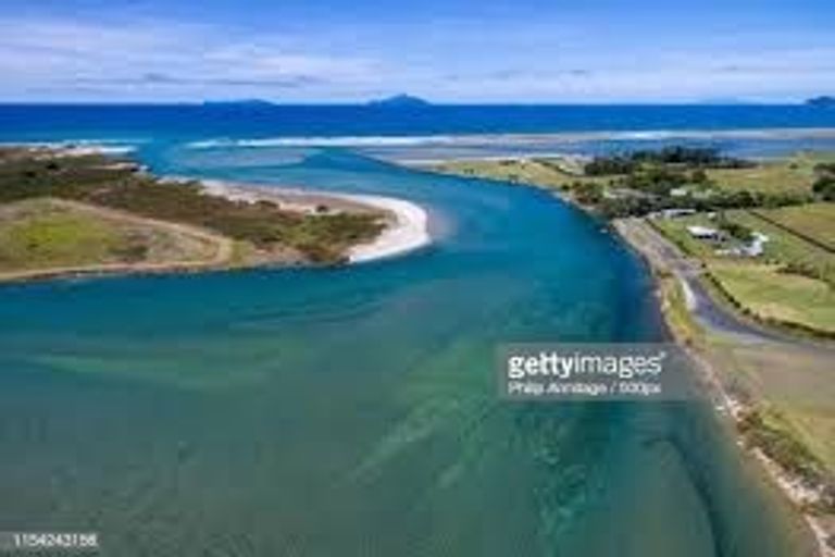 Photo of property in 10 Waimanu Place, Ruakaka, 0116