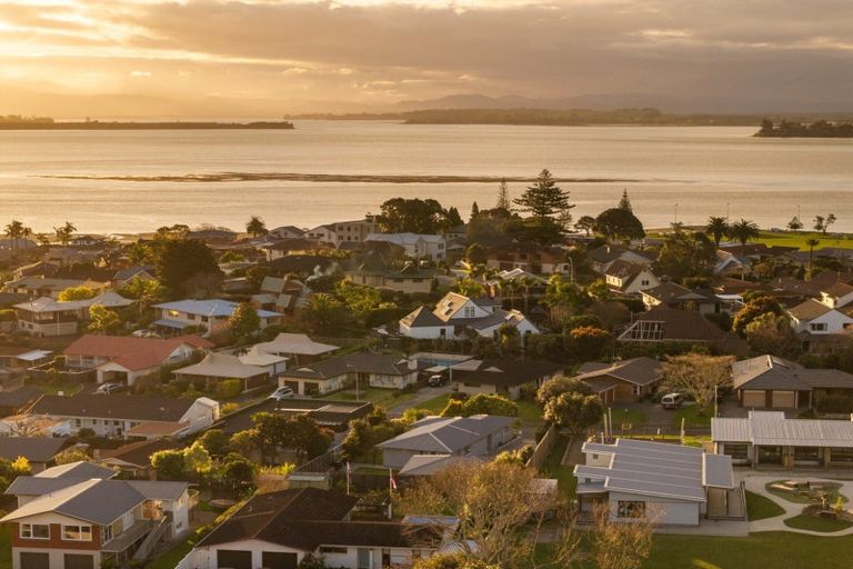 Photo of property in 20 Clivedene Street, Matua, Tauranga, 3110