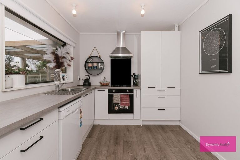 Photo of property in 40 Matipo Street, Tokomaru, Palmerston North, 4474