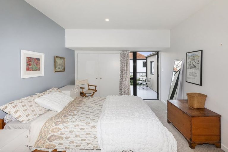 Photo of property in 4/56 Hewitts Road, Merivale, Christchurch, 8014