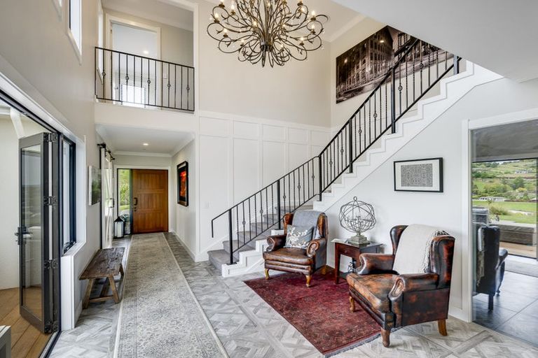 Photo of property in 4 Ridgeway Terrace, Taradale, Napier, 4112