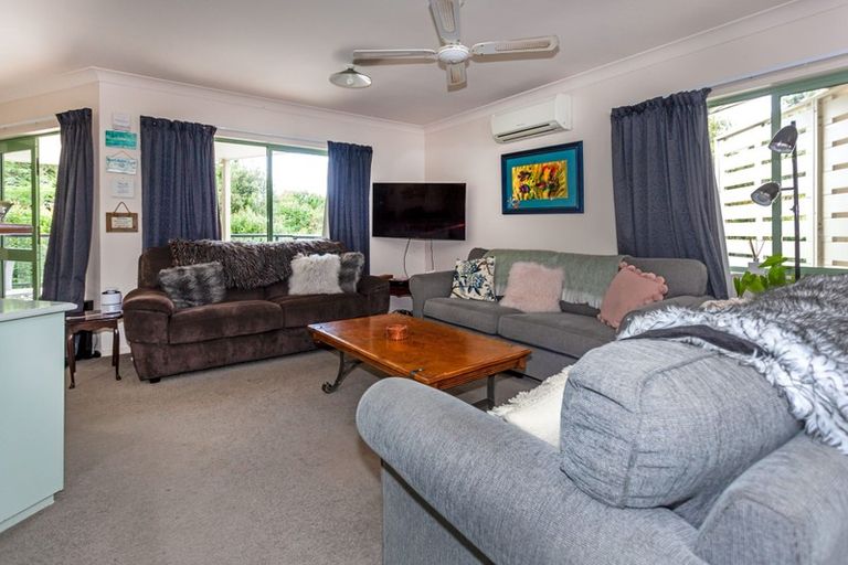 Photo of property in 36 Herbert Drive, Whangamata, 3620