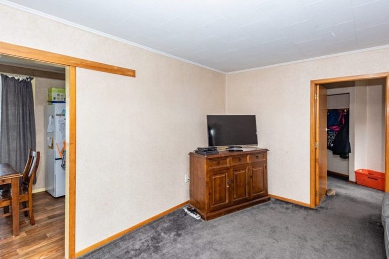 Photo of property in 58 Lawrence Street, Outer Kaiti, Gisborne, 4010