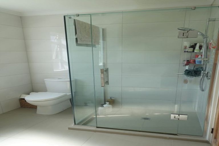 Photo of property in 1/137 Abbotts Way, Remuera, Auckland, 1050