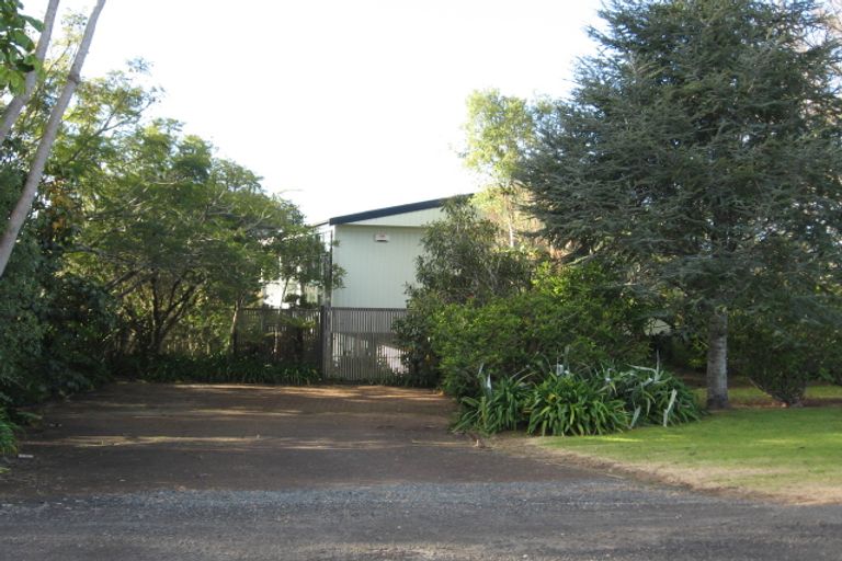 Photo of property in 74 Riverview Road, Kerikeri, 0230