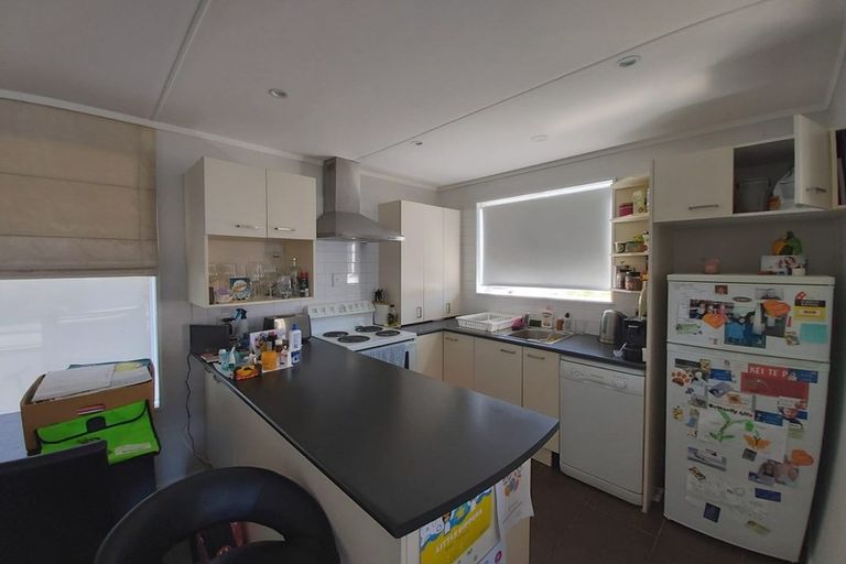 Photo of property in 24a Gurkha Crescent, Khandallah, Wellington, 6035