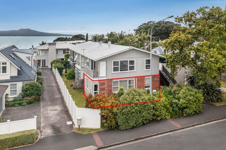 Photo of property in 1/221 Hurstmere Road, Takapuna, Auckland, 0622