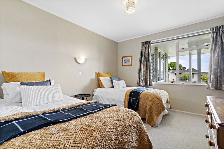 Photo of property in 23 Lowes Place, Solway, Masterton, 5810