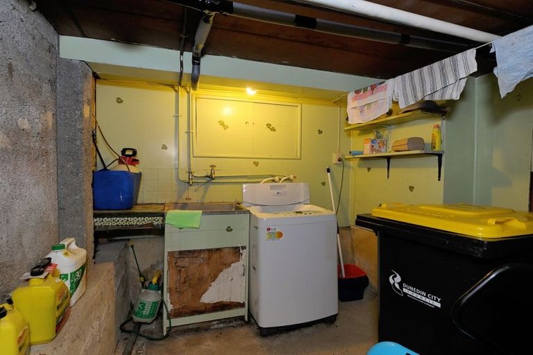 Photo of property in 19 Seaview Terrace, Kew, Dunedin, 9012