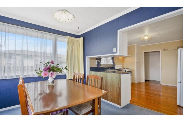 Photo of property in 56 Highfield Terrace, Newfield, Invercargill, 9812