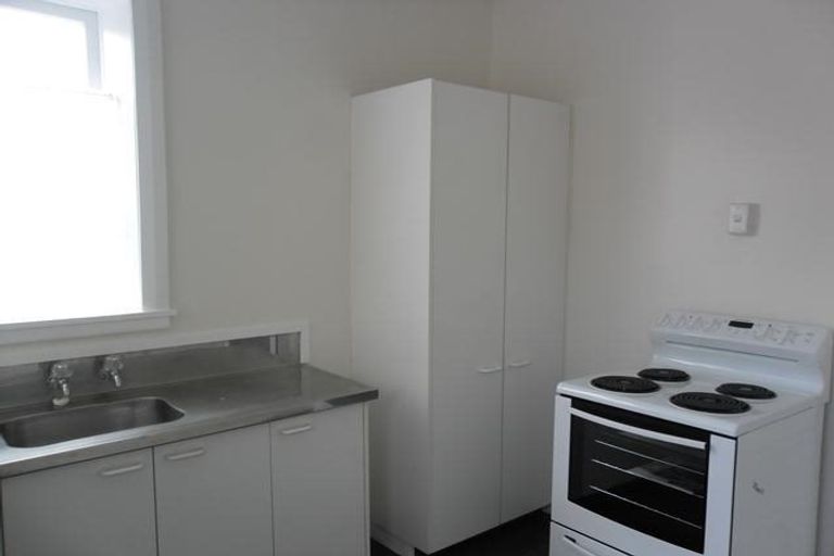 Photo of property in 4 Cuba Street, Petone, Lower Hutt, 5012