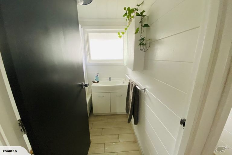 Photo of property in 32 Evans Pass Road, Sumner, Christchurch, 8081