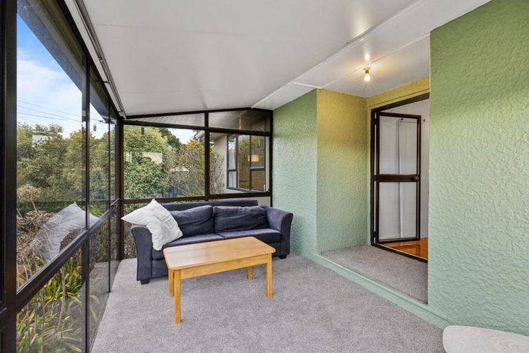 Photo of property in 16 Dunedin Street, Redwood, Christchurch, 8051