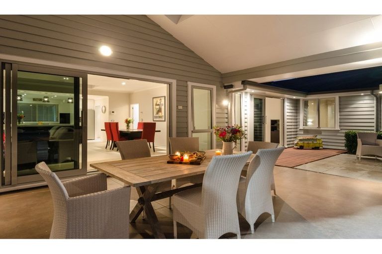 Photo of property in 55 Riverhead Road, Kumeu, 0810