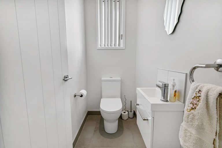 Photo of property in 24 Manuel Road, Silverdale, 0932