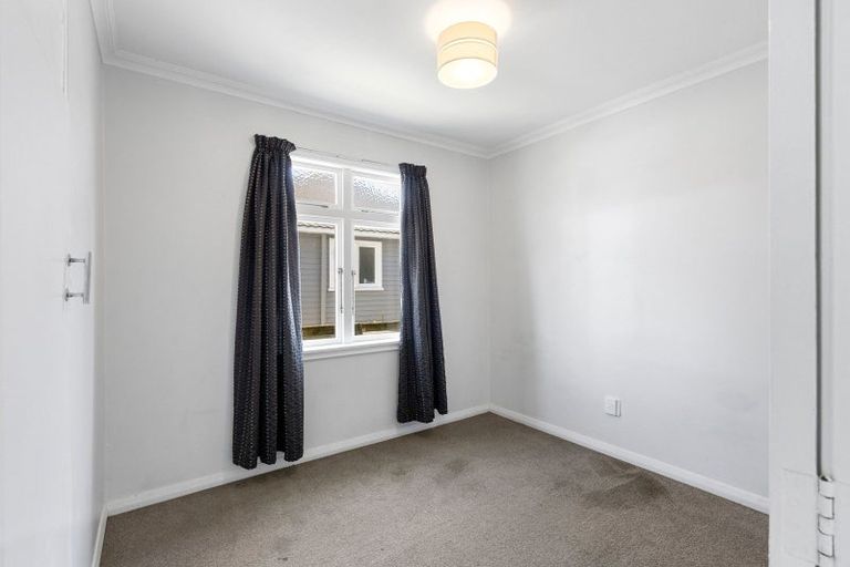 Photo of property in 147 Bartholomew Road, Levin, 5510