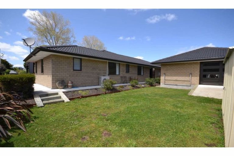 Photo of property in 14 Baska Voda Drive, Kerikeri, 0230