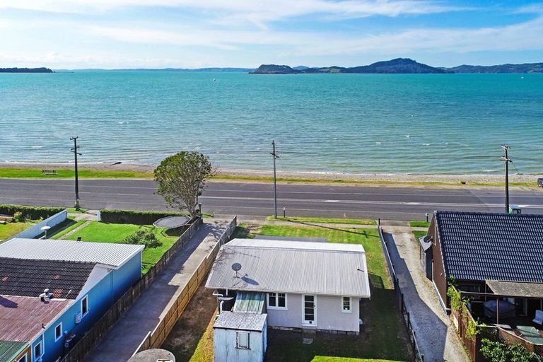 Photo of property in 1553 Clevedon Kawakawa Road, Kawakawa Bay, Papakura, 2585