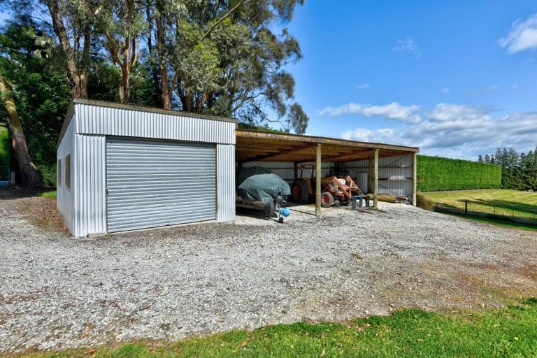 Photo of property in 129 Mataura Island Fortrose Road, Mataura Island, Wyndham, 9891
