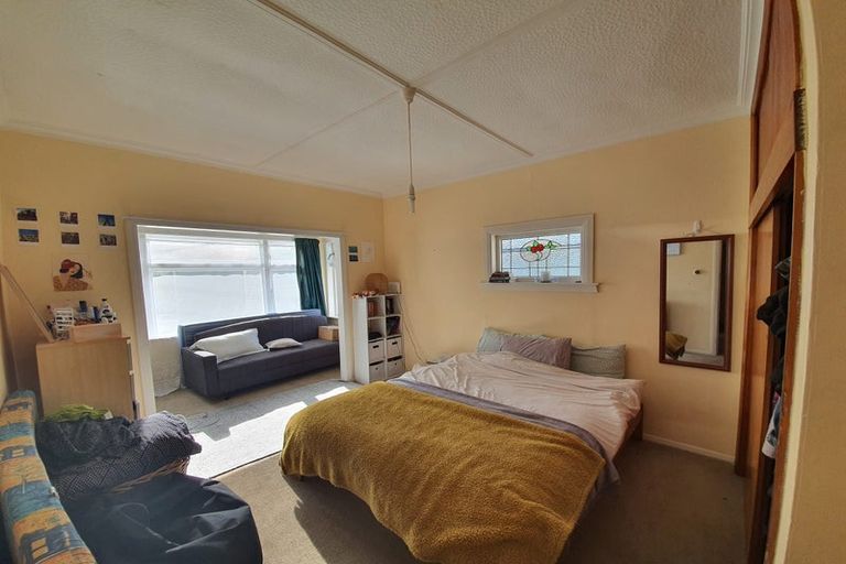 Photo of property in 9 Akatea Street, Berhampore, Wellington, 6023