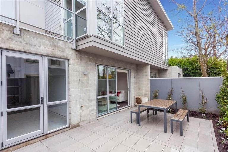 Photo of property in 32c Champion Street, Edgeware, Christchurch, 8013
