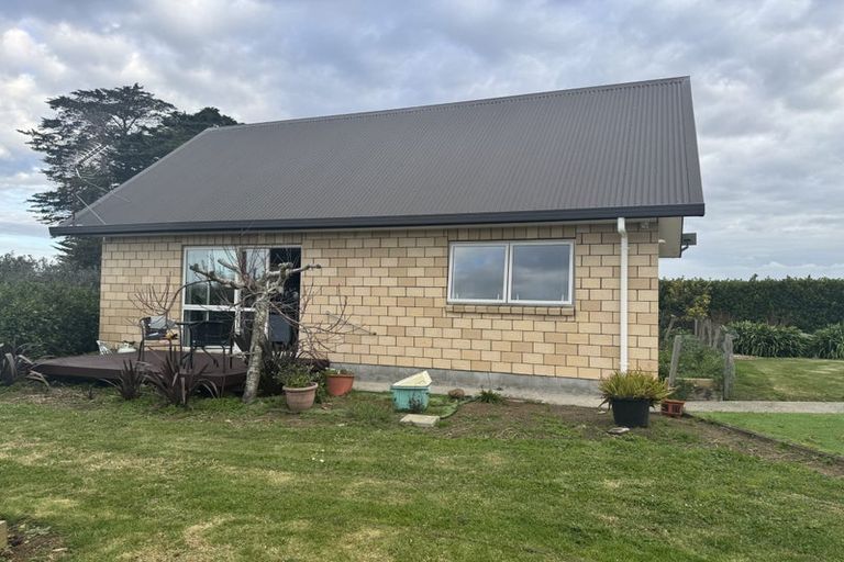 Photo of property in 61 John Hindmarsh Road, Karaka, Papakura, 2580