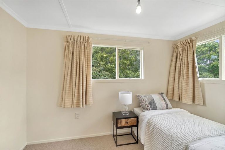 Photo of property in 14 Pinehurst Crescent, Russley, Christchurch, 8042