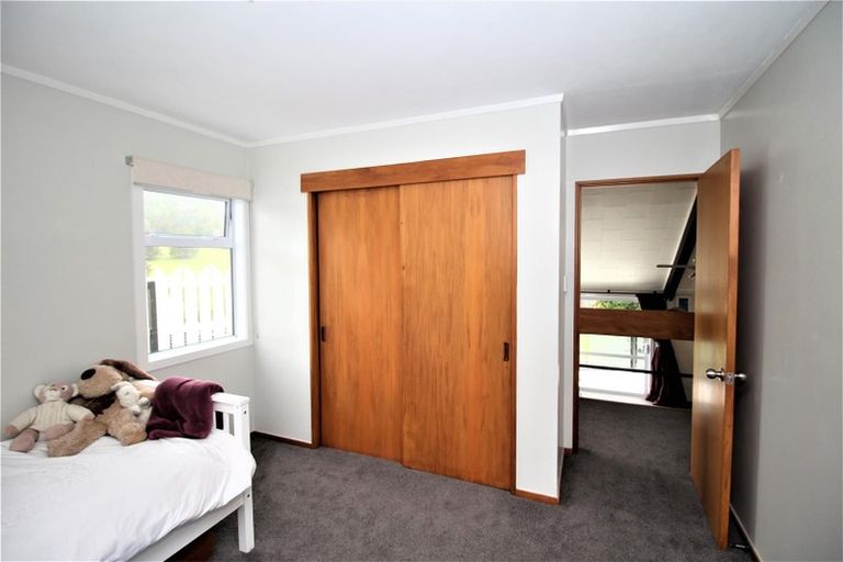 Photo of property in 8 Ngahere Drive, Horahora, Whangarei, 0110