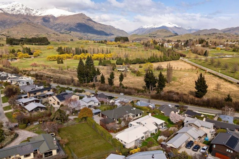 Photo of property in 4 Shaw Street, Arrowtown, 9302