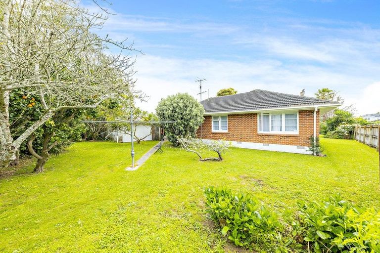 Photo of property in 97 Clevedon Road, Papakura, 2110