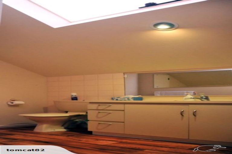 Photo of property in 1/8 Cottesmore Close, Burnside, Christchurch, 8053