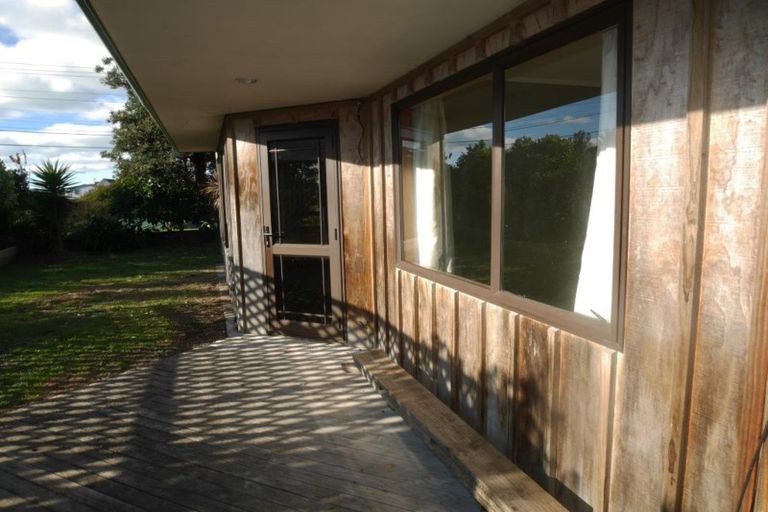 Photo of property in 20 Ngaio Road, Raumati Beach, Paraparaumu, 5032