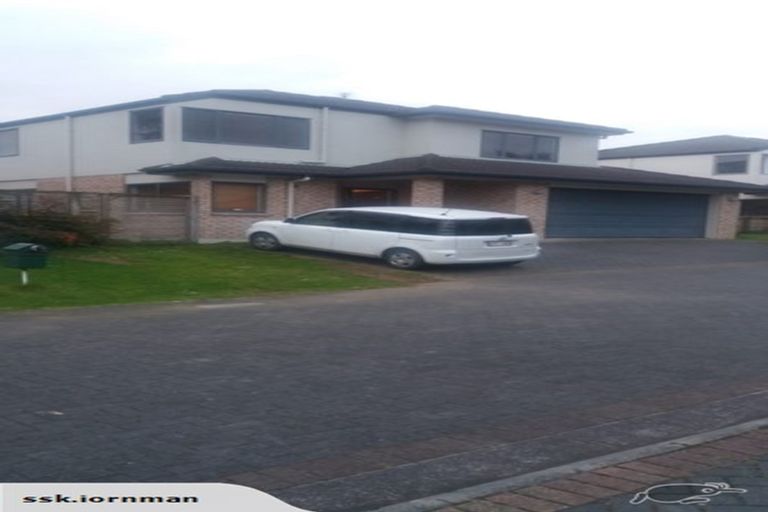 Photo of property in 47c Redoubt Road, Goodwood Heights, Auckland, 2105