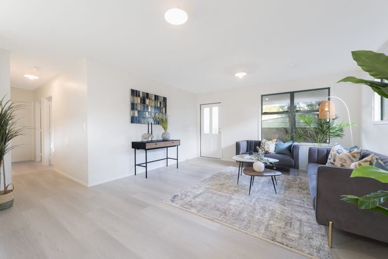 Photo of property in 52a Metcalfe Road, Ranui, Auckland, 0612