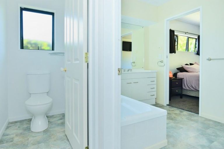 Photo of property in 27 Darwin Road, Outer Kaiti, Gisborne, 4010