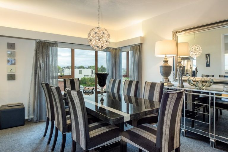 Photo of property in 4/6b The Promenade, Takapuna, Auckland, 0622