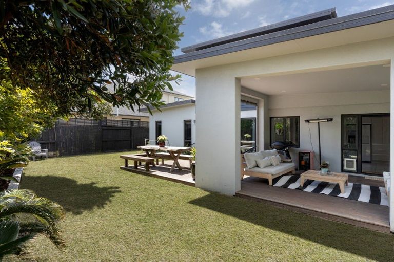 Photo of property in 35 Rota Close, Papamoa Beach, Papamoa, 3118
