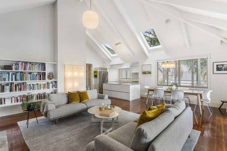 Photo of property in 15 Grosvenor Street, Grey Lynn, Auckland, 1021