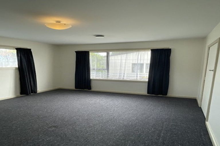 Photo of property in 352 Blenheim Road, Upper Riccarton, Christchurch, 8041