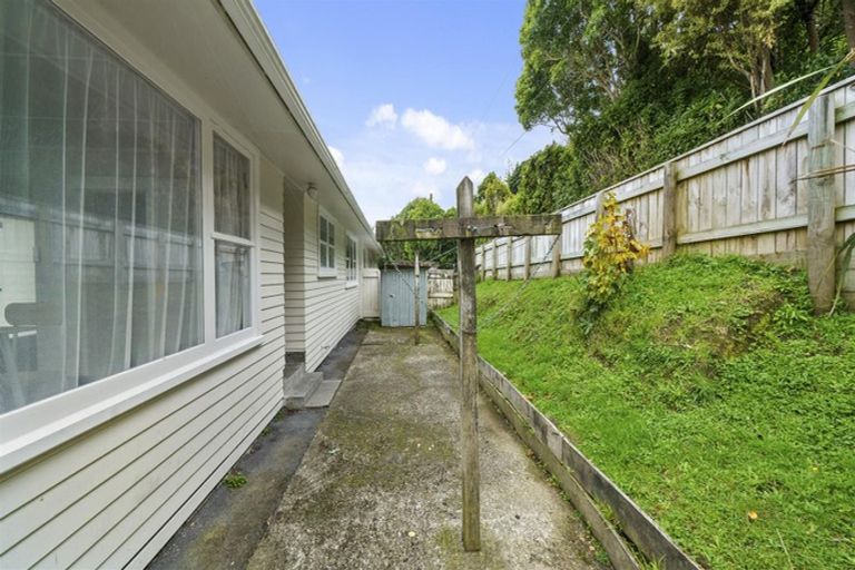 Photo of property in 10b Bull Avenue, Wainuiomata, Lower Hutt, 5014