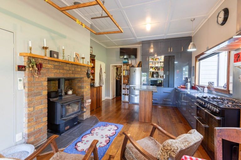 Photo of property in 126 Tutaekara Road, Pahiatua, 4987