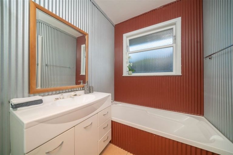 Photo of property in 231 Greers Road, Bryndwr, Christchurch, 8053