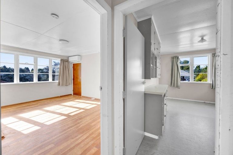 Photo of property in 82 Glenpark Avenue, Frankleigh Park, New Plymouth, 4310
