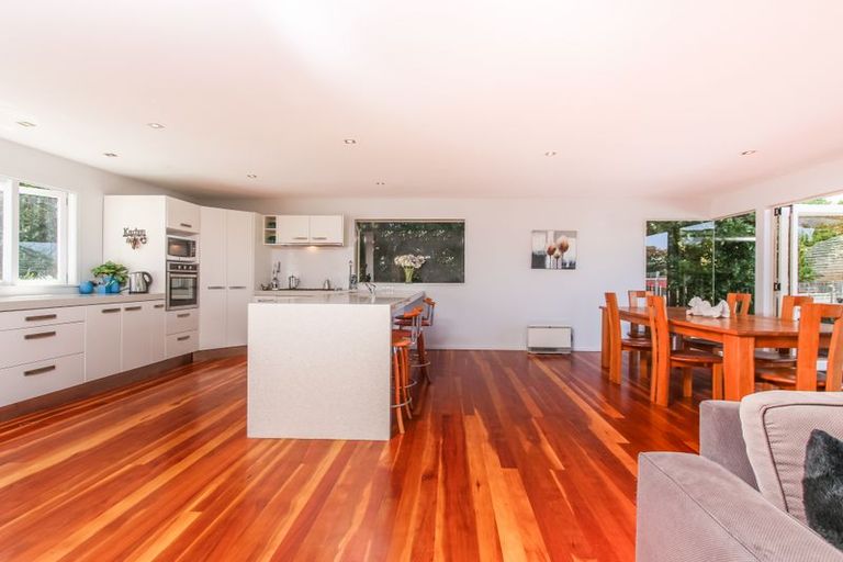 Photo of property in 6 Parker Avenue, New Lynn, Auckland, 0600