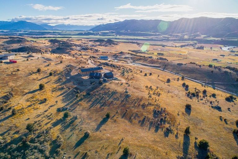 Photo of property in 12 Miharo Lane, Queensberry, Cromwell, 9383