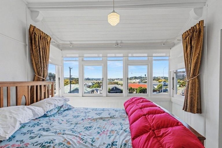 Photo of property in 23 Carlton Avenue, Gonville, Whanganui, 4501