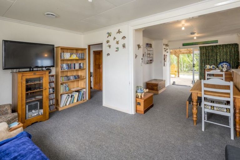 Photo of property in 9 Minnie Street, Shannon, 4821