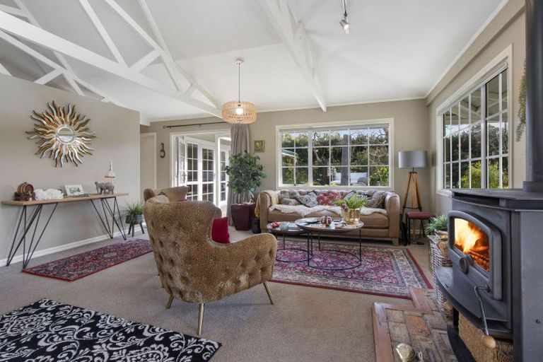 Photo of property in 42 Kayelene Place, Omokoroa, 3114