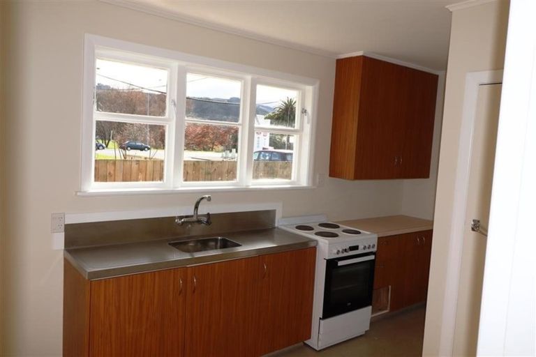 Photo of property in 4a Totara Street, Trentham, Upper Hutt, 5018