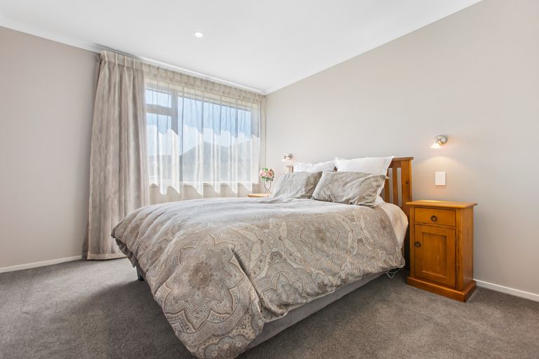 Photo of property in 4 Houlahan Street, Clyde, 9330